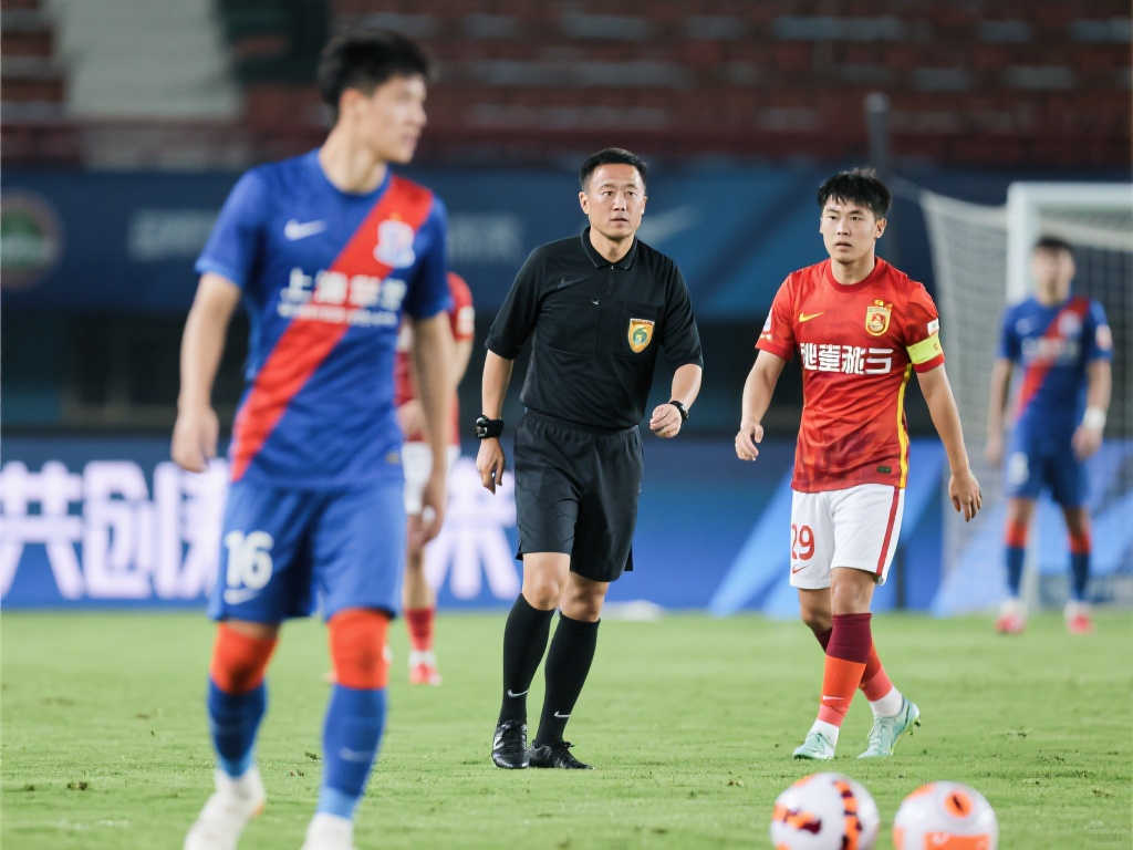 当她的团队 当她的团队